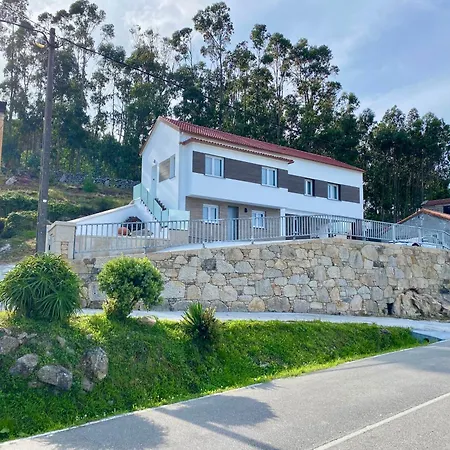 Casa Laixas Апартаменты *